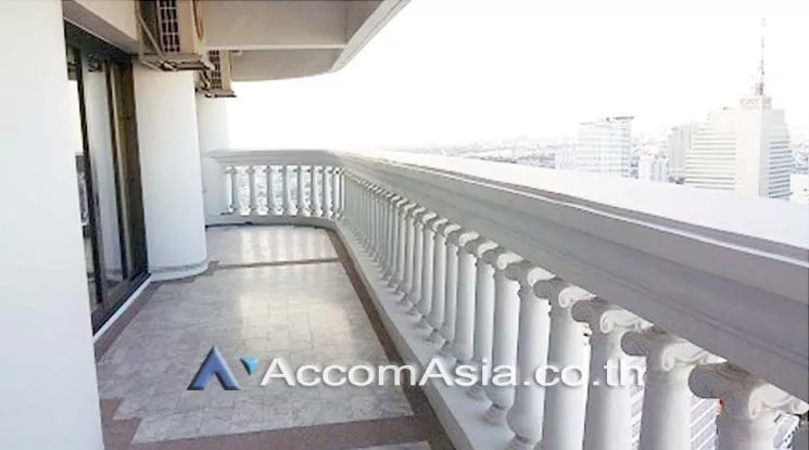 8  Office Space For Rent in Silom ,Bangkok BTS Surasak at Nusa State Tower AA16857